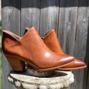 Brand New Frye Reed Shootie